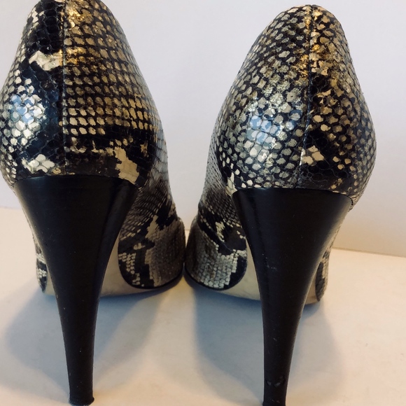 SOLD - Via Spiga Embry Gold/Black Python Heels Sz 9.5 - Picture 5 of 8